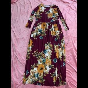 Burgundy Floral Maxi Dress GUC xxl